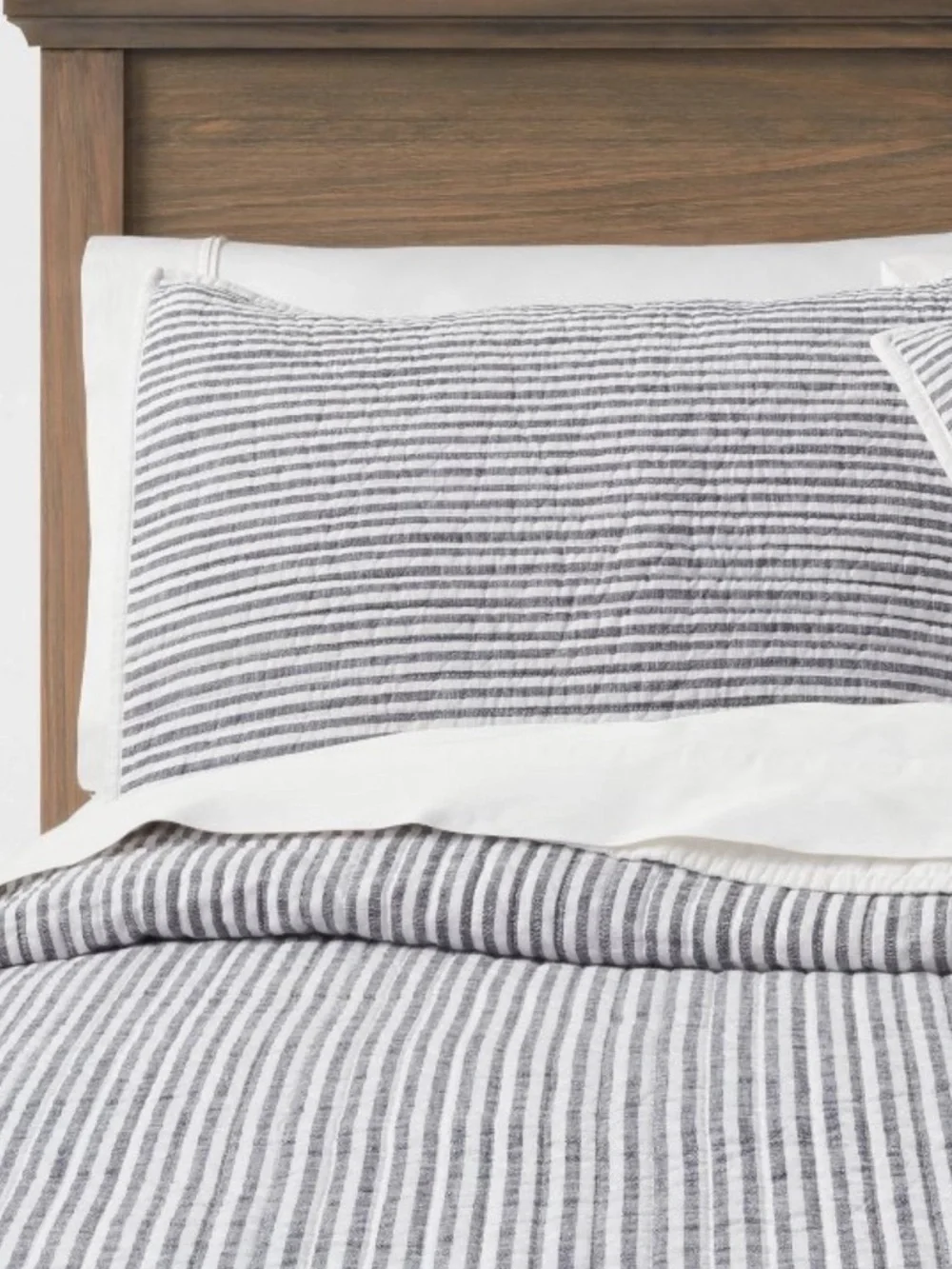 NEW 2 Threshold Navy Stripe Reversible Cotton Stripe Pillow Shams, Standard